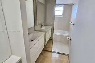 3199 S Ocean Dr, Hallandale Beach, FL 33009 - Photo 17