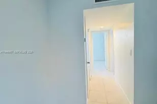 [Address not provided], North Miami, FL 33181 - Photo 15