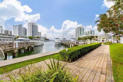 7914 Harbor Island Dr #205, North Bay Village, FL 33141 - Photo 43