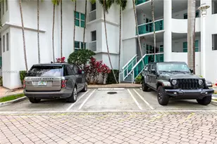 7914 Harbor Island Dr, North Bay Village, FL 33141 - Photo 29