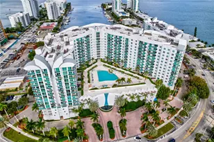 7914 Harbor Island Dr, North Bay Village, FL 33141 - Photo 31