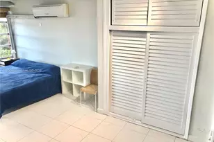 1430 Brickell Bay Dr, Miami, FL 33131 - Photo 9