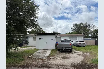 1424 NW 69th St, Miami, FL 33147 - Photo 1