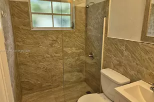 1021 Euclid Ave, Miami Beach, FL 33139 - Photo 23