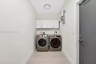 1126 NE 16th Ct, Fort Lauderdale, FL 33305 - Photo 17