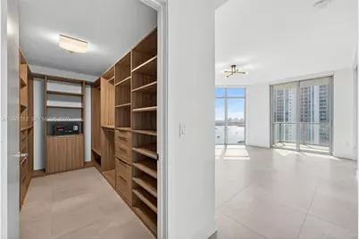 17301 Biscayne Blvd #1401, North Miami Beach, FL 33160 - Photo 13