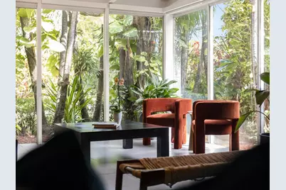 11932 NE 8th Avenue, Biscayne Park, FL 33161 - Photo 15