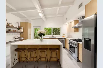 11932 NE 8th Avenue, Biscayne Park, FL 33161 - Photo 27