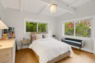 11932 NE 8th Ave, Biscayne Park, FL 33161 - Photo 37