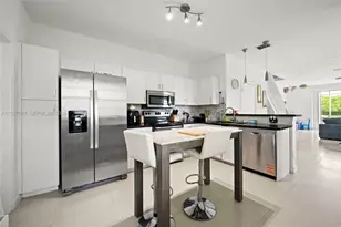 3676 San Simeon Cir, Weston, FL 33331 - Photo 15