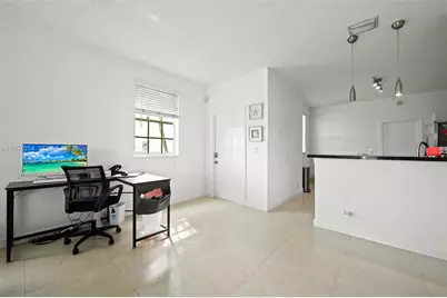 3676 San Simeon Cir, Weston, FL 33331 - Photo 13