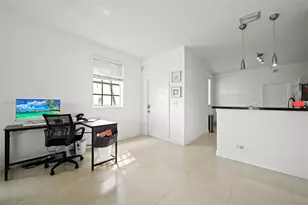 3676 San Simeon Cir, Weston, FL 33331 - Photo 13