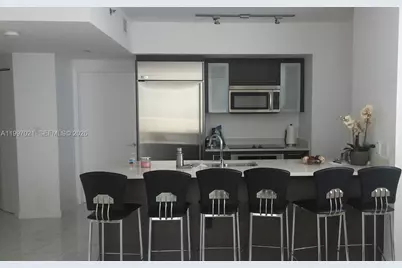 55 SE 6th St #2310, Miami, FL 33131 - Photo 5