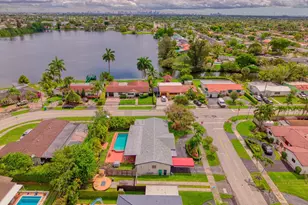 9961 SW 12th St, Miami, FL 33174 - Photo 47