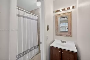 85 SW 3rd St, Pompano Beach, FL 33060 - Photo 21