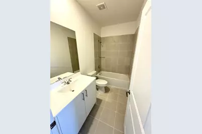 2523 SE 29th St #2523, Homestead, FL 33035 - Photo 11