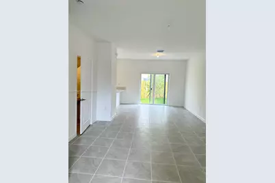 2523 SE 29th St #2523, Homestead, FL 33035 - Photo 9