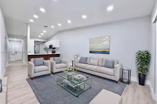 9254 NW 18th St, Pembroke Pines, FL 33024 - Photo 3