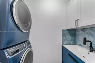 9030 SW 162nd St, Palmetto Bay, FL 33157 - Photo 25