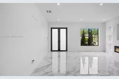 2241 SW 164th Ave, Miramar, FL 33027 - Photo 7
