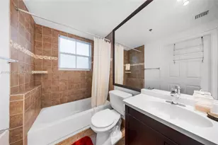 3245 NE 184th St, Aventura, FL 33160 - Photo 13