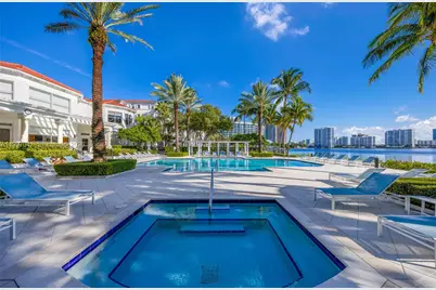 3245 NE 184 St #13101, Aventura, FL 33160 - Photo 27