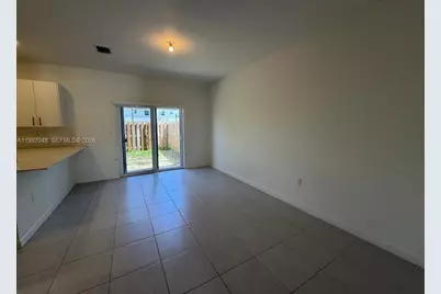 2659 SE 28th Dr #0, Homestead, FL 33035 - Photo 9