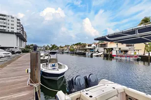 3703 NE 166th St, North Miami Beach, FL 33160 - Photo 15