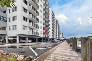 3703 NE 166th St, North Miami Beach, FL 33160 - Photo 19