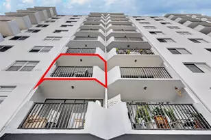 3703 NE 166th St, North Miami Beach, FL 33160 - Photo 17