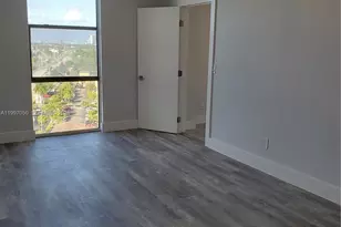 13499 Biscayne Blvd, North Miami, FL 33181 - Photo 7