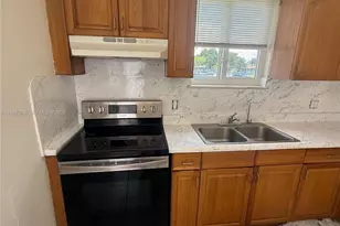 2550 SW 58th Ave, West Park, FL 33023 - Photo 3
