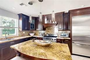 8860 SW 155th Terrace, Palmetto Bay, FL 33157 - Photo 9