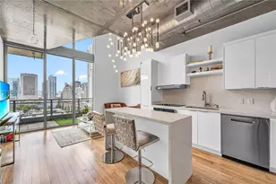 690 SW 1st Ct, Miami, FL 33130 - Photo 5