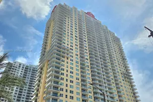 1155 Brickell Bay Dr, Miami, FL 33131 - Photo 33