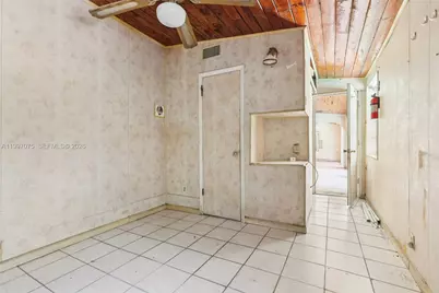 1611 NE 42nd Ct, Pompano Beach, FL 33064 - Photo 17