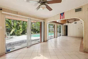 1611 NE 42nd Ct, Pompano Beach, FL 33064 - Photo 25