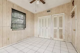 1611 NE 42nd Ct, Pompano Beach, FL 33064 - Photo 13