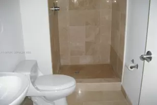 3330 NE 190th St, Aventura, FL 33180 - Photo 13