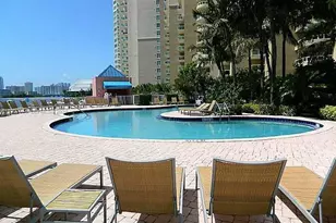 3330 NE 190th St, Aventura, FL 33180 - Photo 23