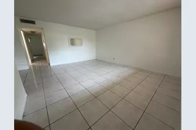 8704 NW 35th St #208, Coral Springs, FL 33065 - Photo 9