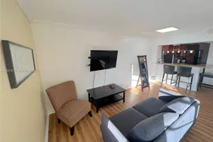 100 Lincoln Rd, Miami Beach, FL 33139 - Photo 17