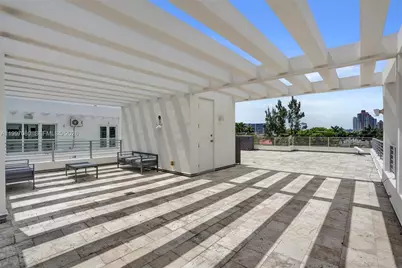 18985 Atlantic Blvd, Sunny Isles Beach, FL 33160 - Photo 49