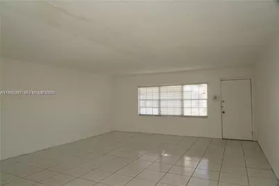 11855 NE 19th Dr #10, North Miami, FL 33181 - Photo 3