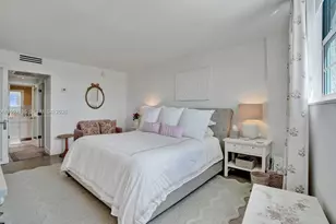 90 Edgewater Dr, Coral Gables, FL 33133 - Photo 7