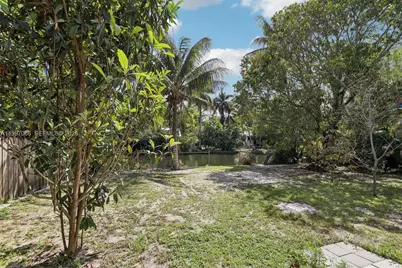 314 NE 85th St, El Portal, FL 33138 - Photo 49