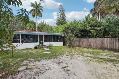 314 NE 85th St, El Portal, FL 33138 - Photo 53