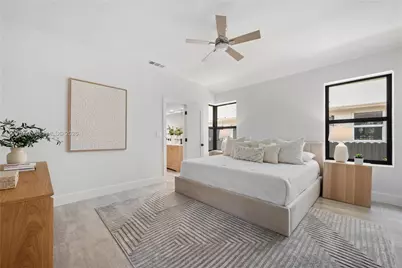 1405 Lenox Ave, Miami Beach, FL 33139 - Photo 11
