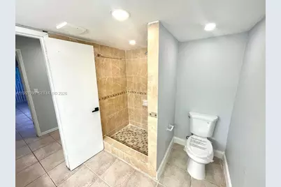 400 NE 18th Ave #206, Homestead, FL 33033 - Photo 11