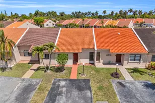 6323 SW 147th Pl Cir, Miami, FL 33193 - Photo 1